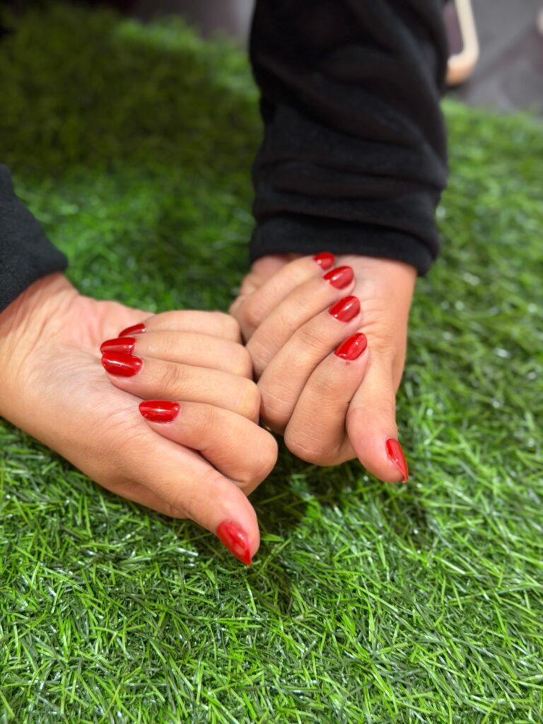 Red gel polish